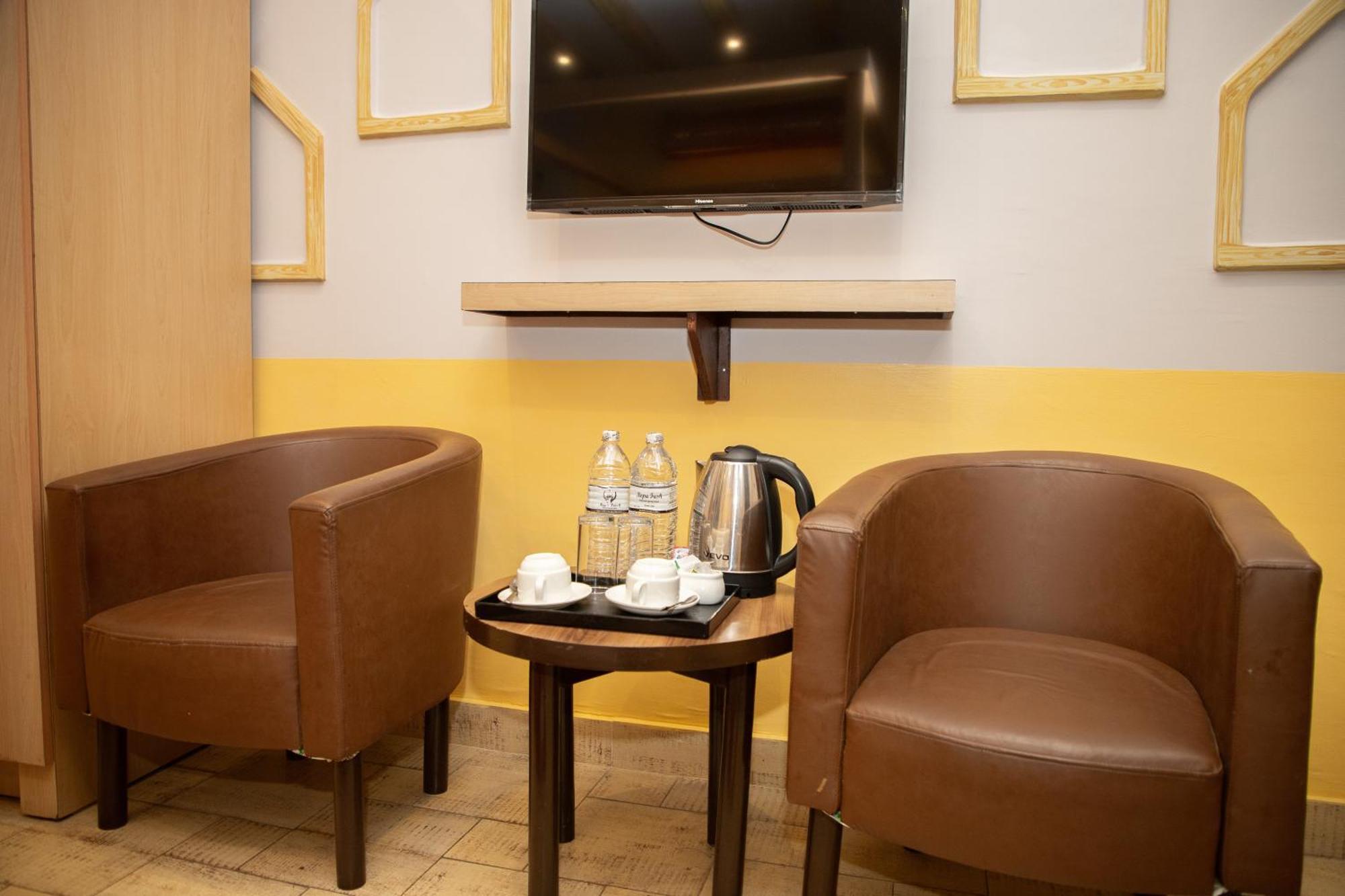 Chautari Boutique Hotel Pokhara Ngoại thất bức ảnh
